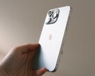 A Apple iPhone 2027-ben vadonatúj dizájnt kap. (Kép forrása: Cătălin Dumitrașcu)